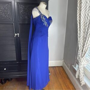 Alyce Paris Royal Blue Prom Pageant Formal Beaded Rhinestone Cape Dress 4‎